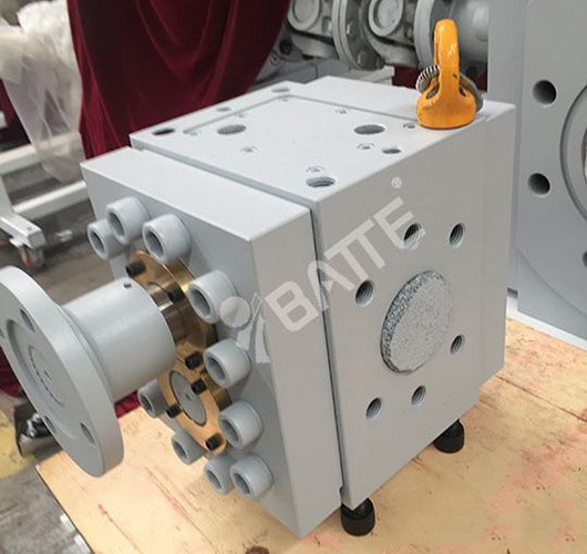 melt pump for rubber extrusion