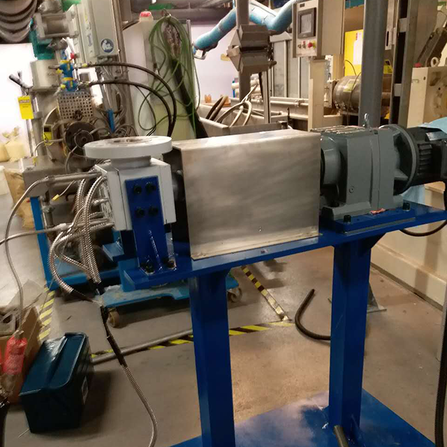 polymer melt pump for reaction kettle