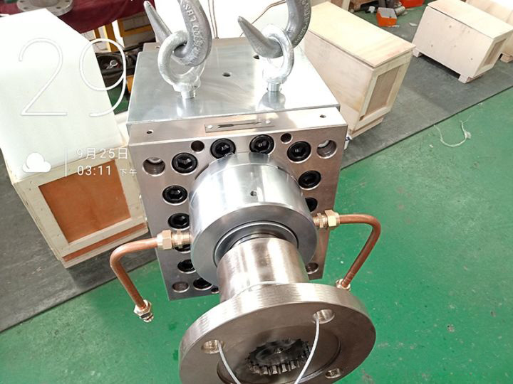 melt gear pump