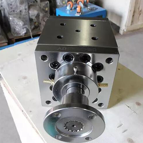 extrusion melt pump