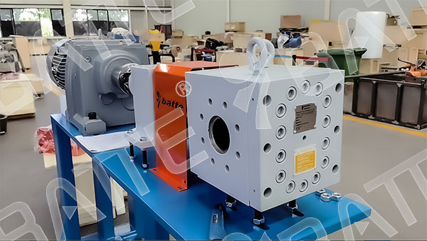 extrusion melt pump