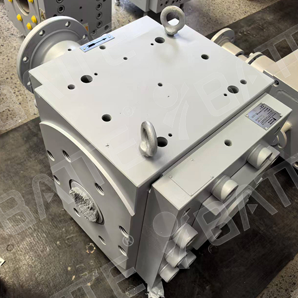 PVC extrusion melt pump