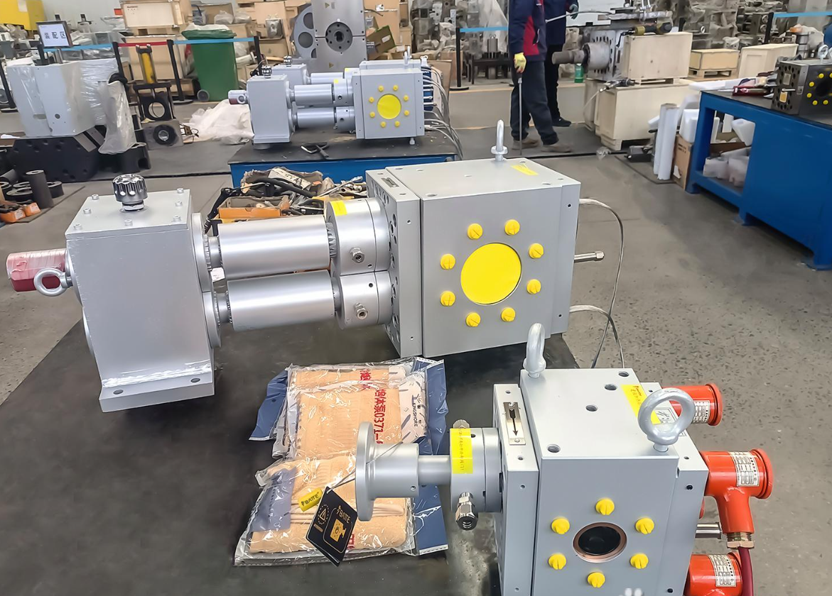 polymer melt pump