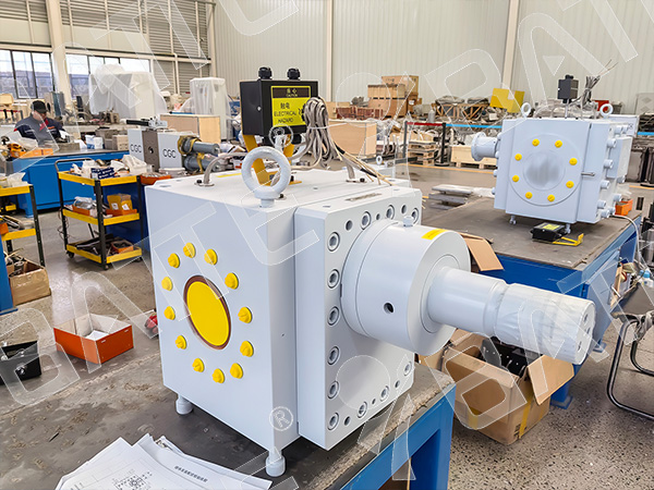 film extrusion melt pump