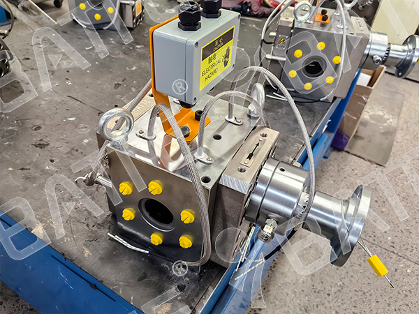 plastic profile extrusion melt pump