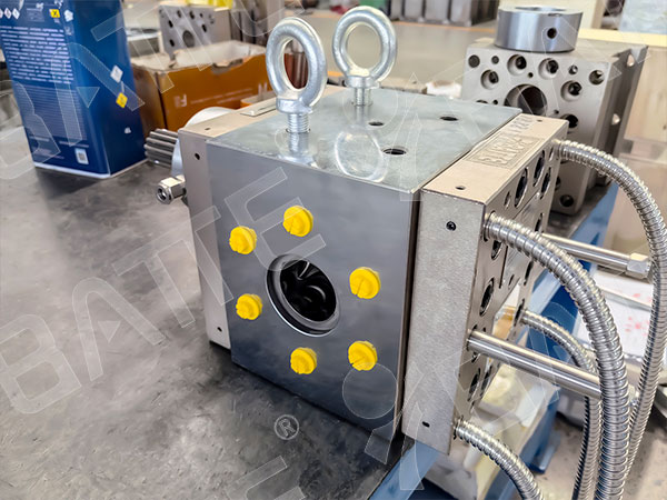 melt gear pump