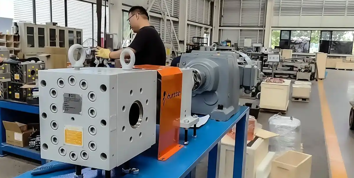 melt gear pump